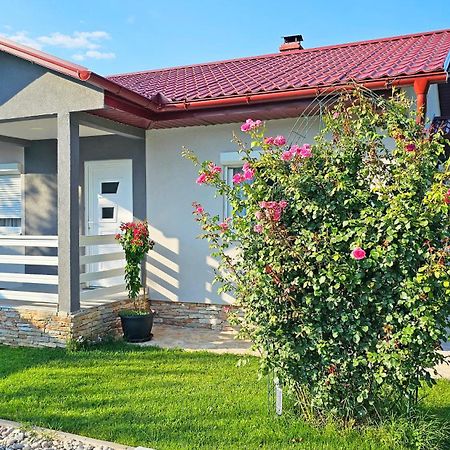 Holiday Home Natura With Private Pool Mostar Eksteriør billede