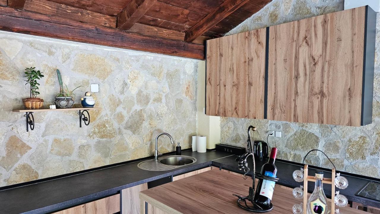 Holiday Home Natura With Private Pool Mostar Eksteriør billede